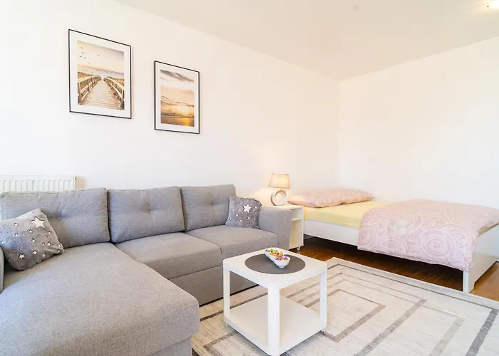 아파트 Alfa 자다르